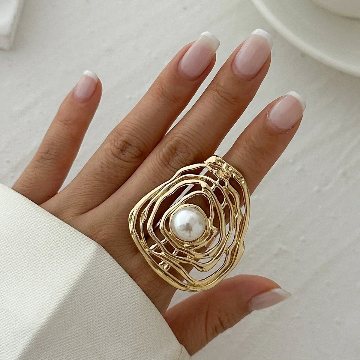 Fashion Exaggerated Flower Ring for Women Simple Gold Color Personality Design Double Lered Open Ring Retro Boho Jewelry Gifts